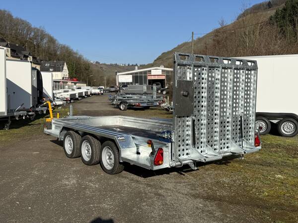 Magnum S MG 400 182 3500 3 - 4 Meter Baumaschinenanhänger Tridem